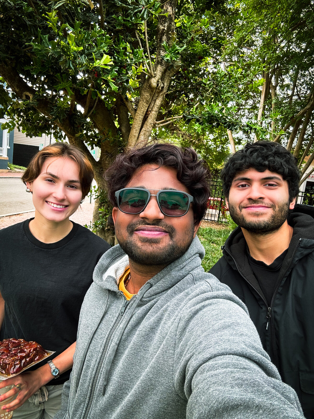 Roshan R Sivakumar with his global buddy Rowan and friend Amaan at VCU